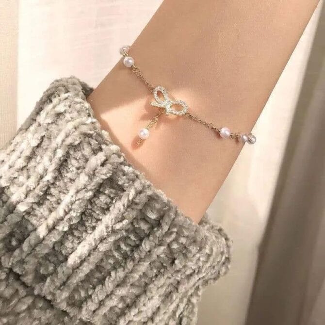 Korean Pearl Bow Bracelet (Adjustable)