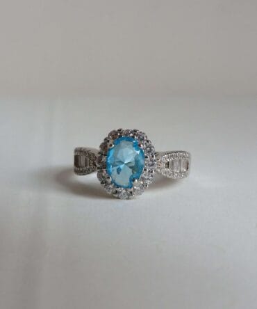 Italian ring with CZ stone