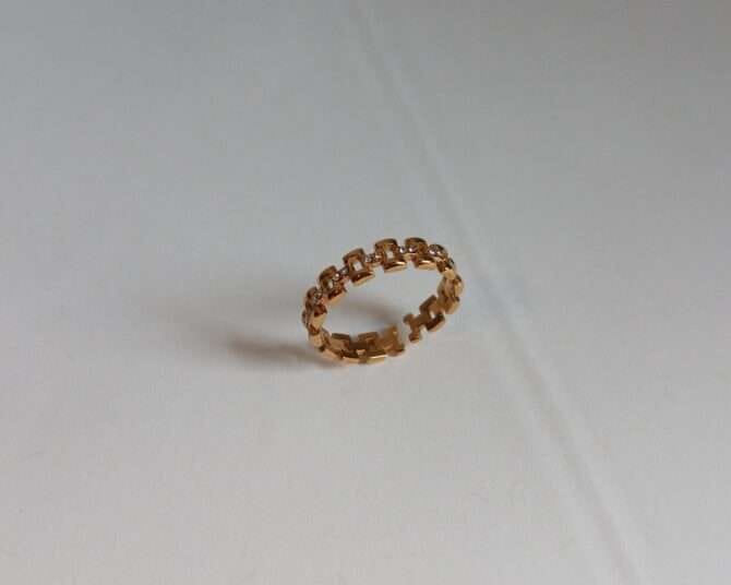 No.1 Gold-Plated Luxury Italian Design Ring Band in Real Zirconia Stone