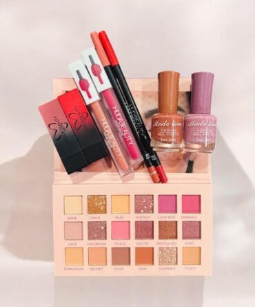 9 in 1 makeup deal
